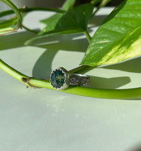 Load image into Gallery viewer, Moss Agate Ring Size 9